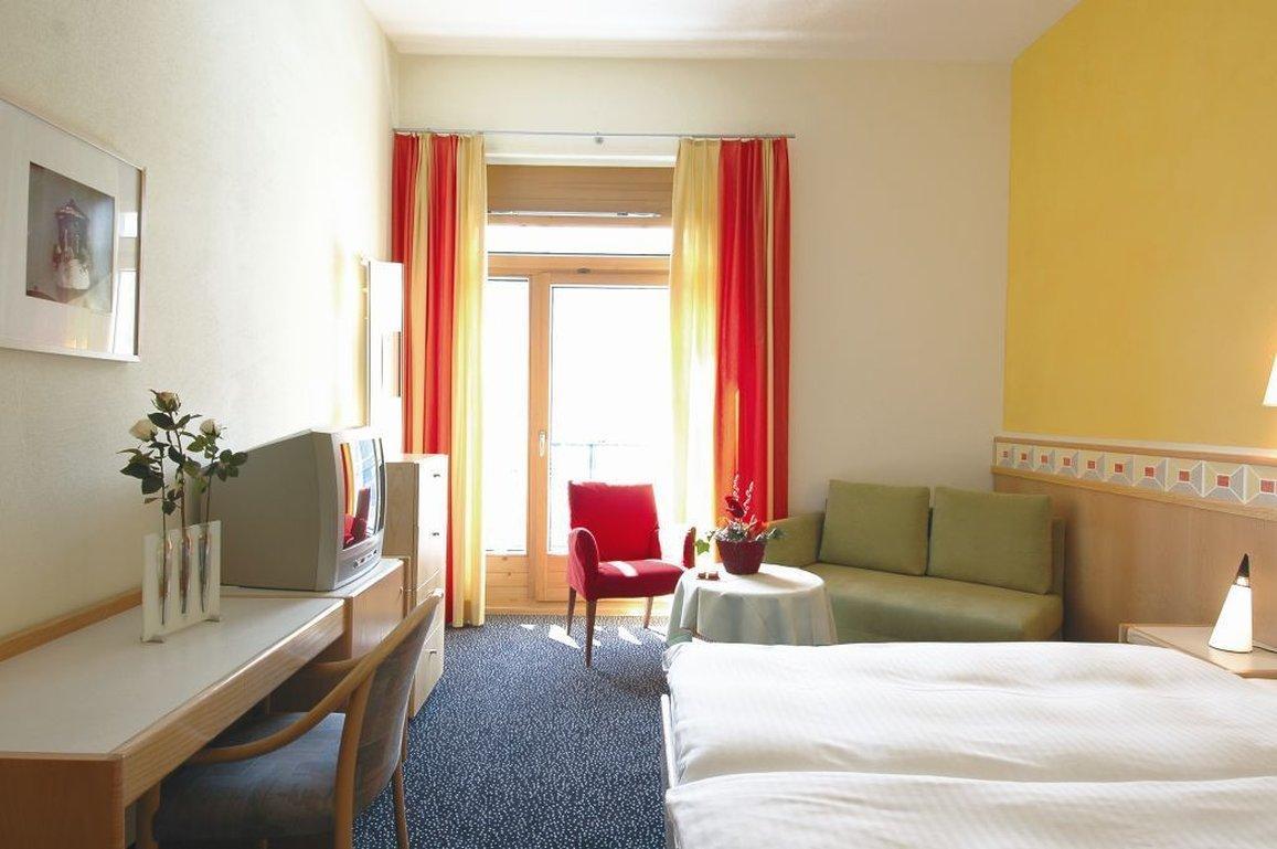 Badehotel Belvair 스쿠올 외부 사진